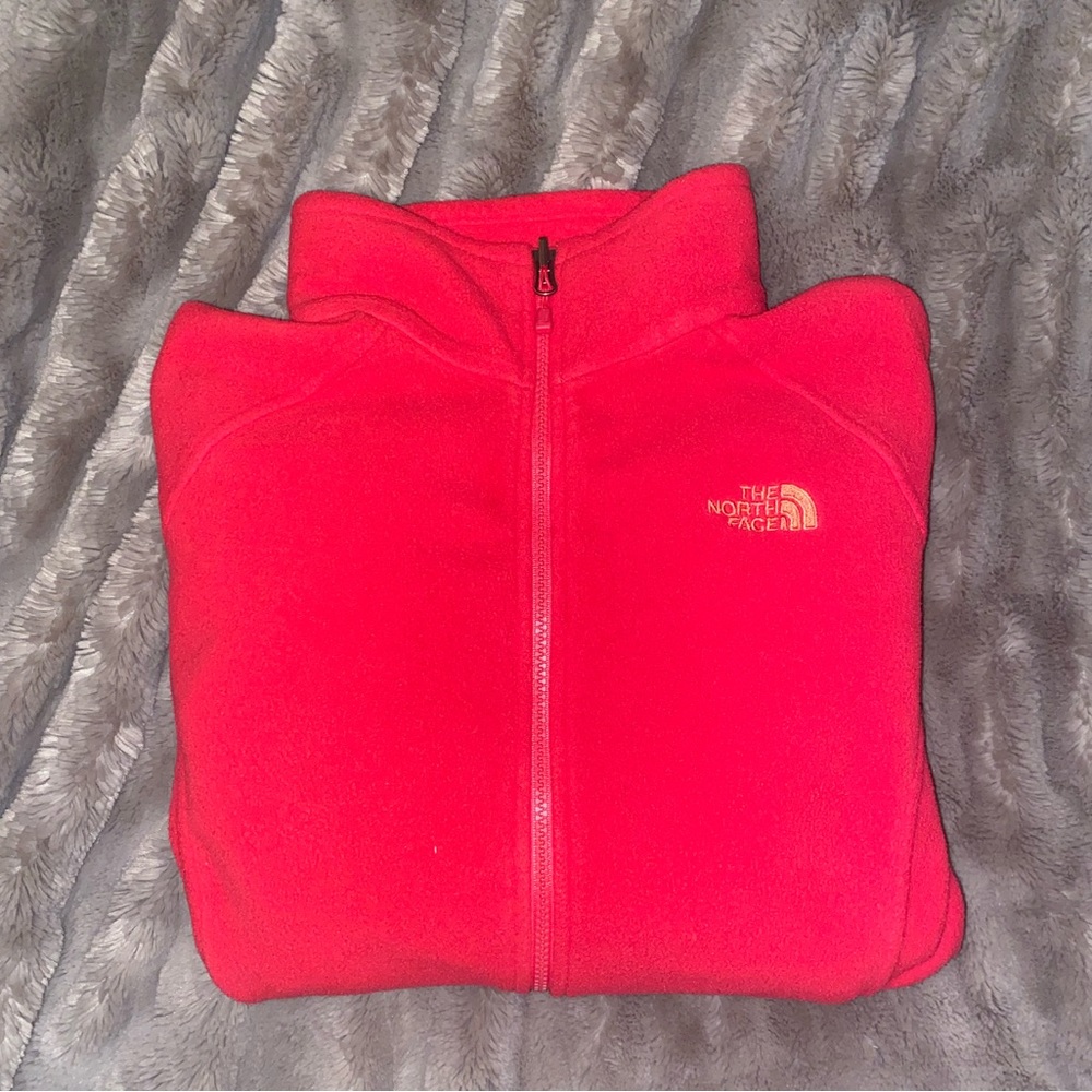 North Face Women’s Pink/Fuscia Fleece in Size L
